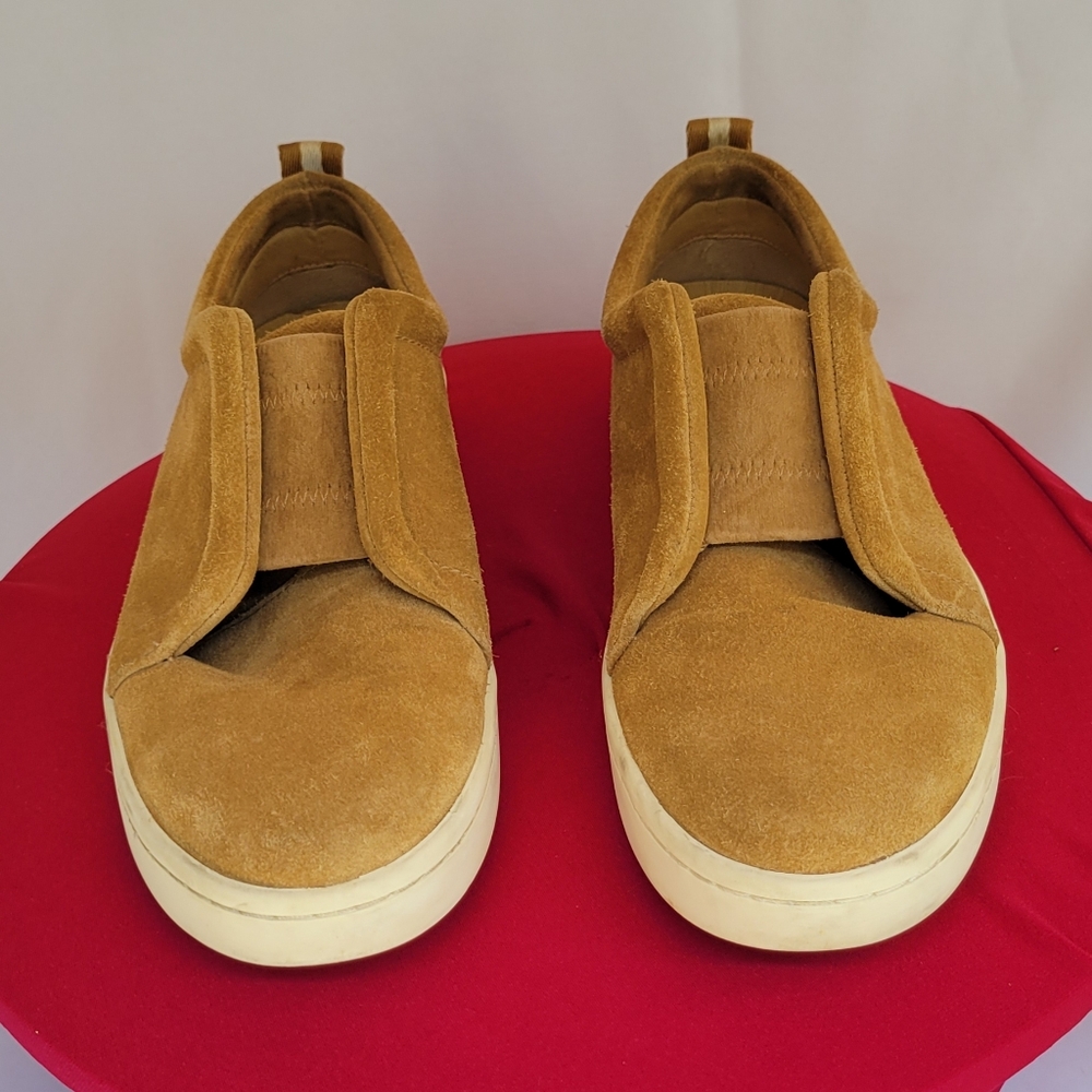 Splendid Women's Size 9.5 M Slip-On Sneakers Tan Suede Casual Shoes Pre-Owned